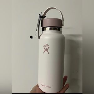 Hydro Flask Whole Foods Limited Edition